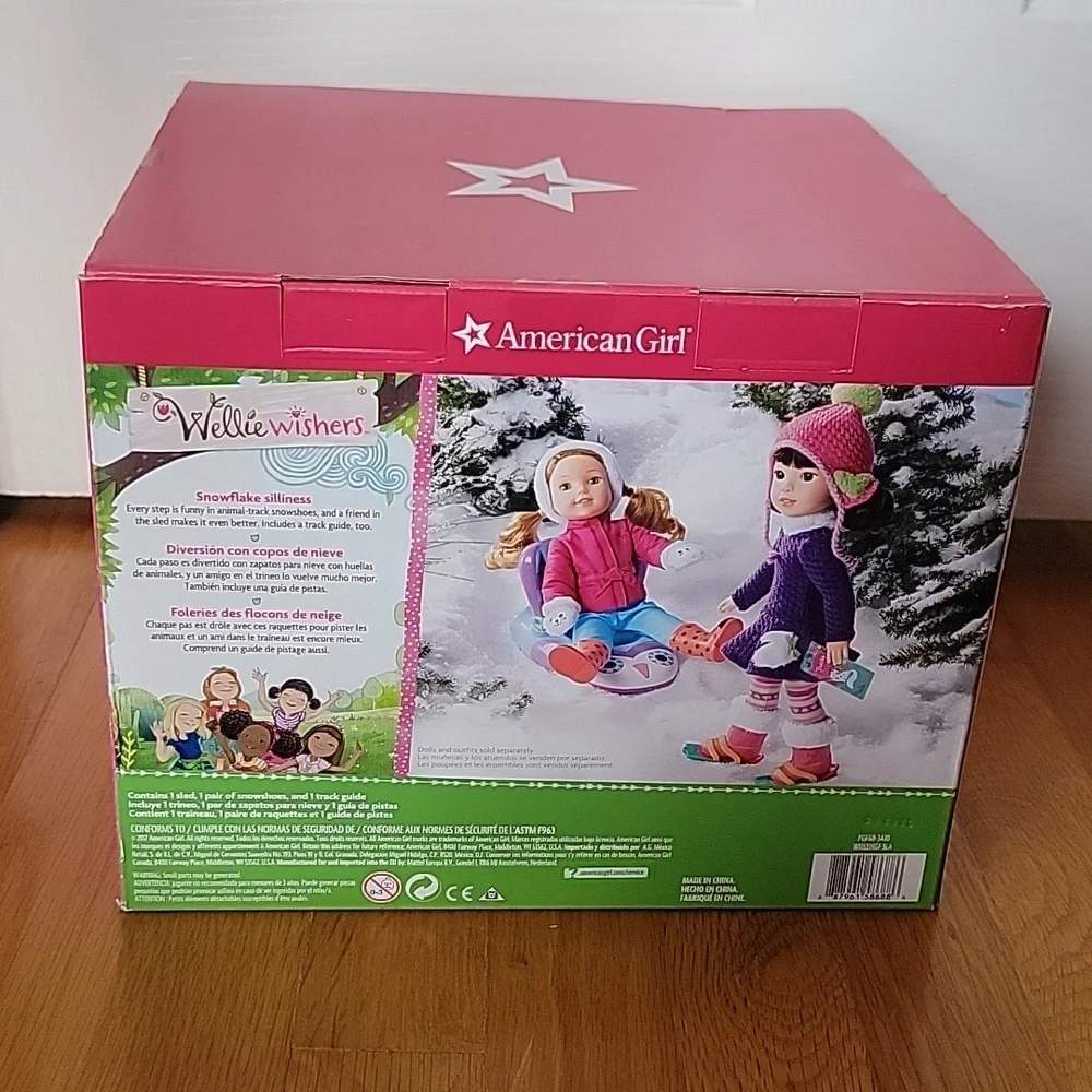 Retired Wellie Wishers Sled and Snowshoes new in box nwt american girl doll